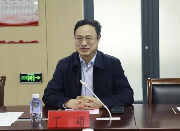 徐医附院结对帮扶丰县人民医院省、市级重点专科建设推进会暨下基层医疗队工作交流会在我院顺利召开