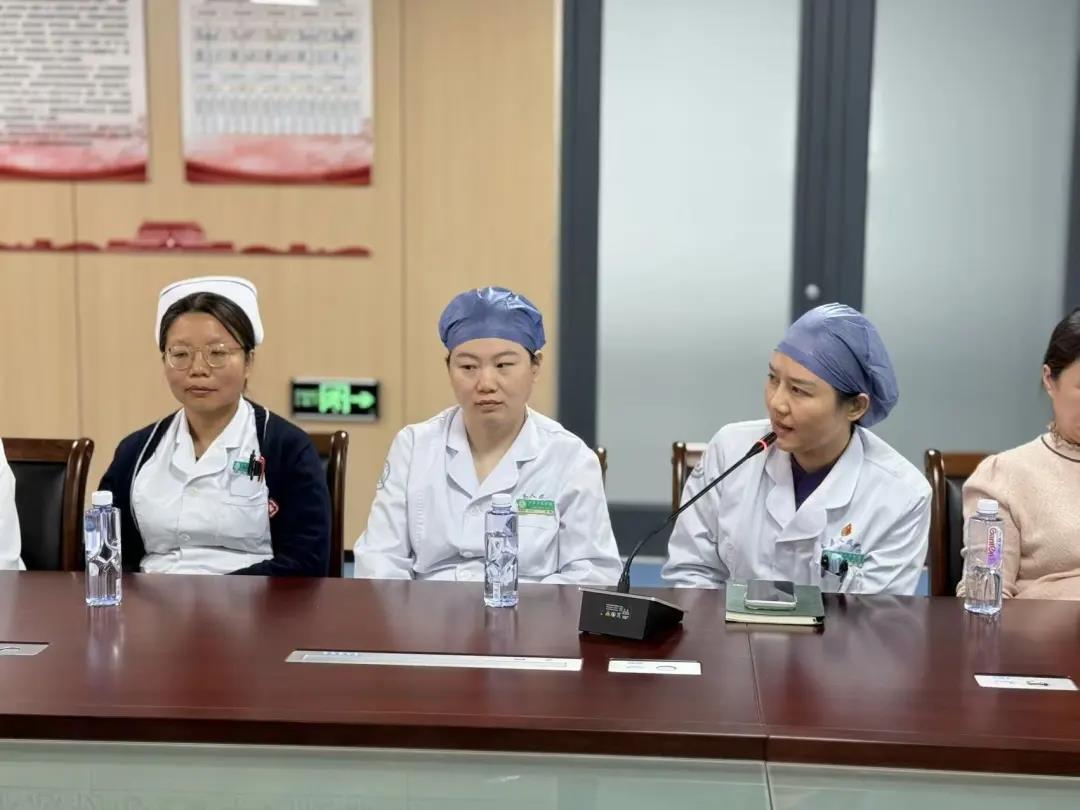 以心筑桥 与光同行｜我院5.12护士节暖心茶话会，温柔治愈一路守护